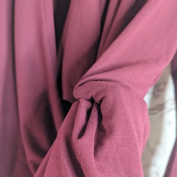 J Jill Long Sleeve Top Size Medium Red Shirt Women Stretch Wrap Scarf Infinity - Picture 8 of 13